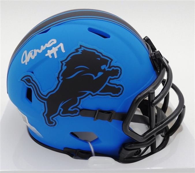Jameson Williams Autographed Lions Mini Helmet