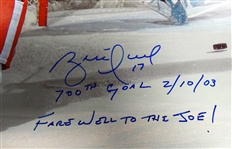 Brett Hull Autographed 700th Goal 16x20