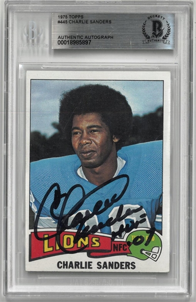 Charlie Sanders Autographed 1975 Topps