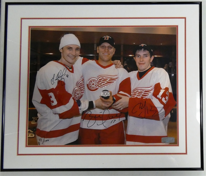 Brett Hull 700th Goal Autographed #17/100 16x20 Also Signed by Fedorov & Datsyuk (Pick up Only)