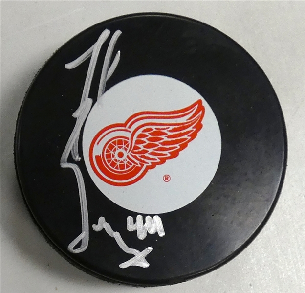 Todd Bertuzzi Autographed Red Wings Puck