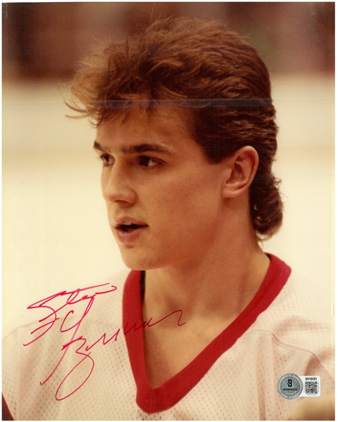 Steve Yzerman Autographed 8x10