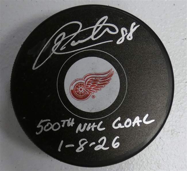 Patrick Kane Autographed Red Wings Puck w/ 500th Goal