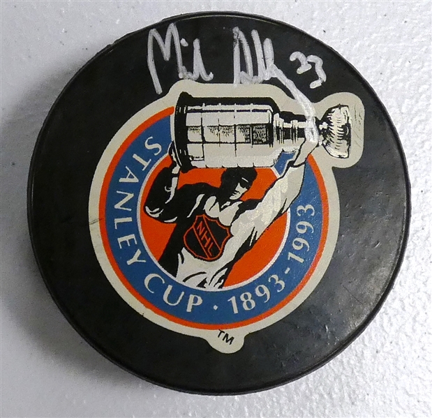 Mike Sillinger Autographed 1993 Puck
