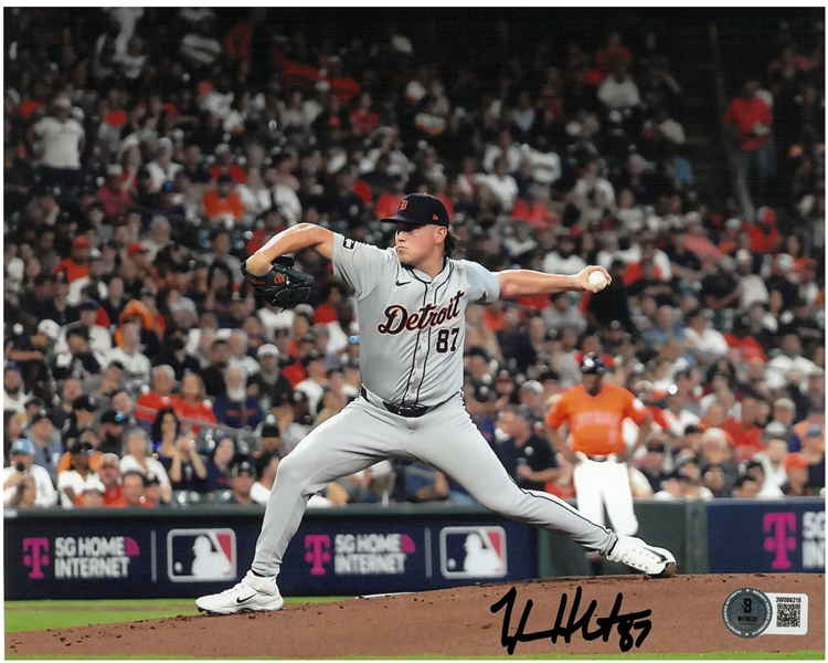 Tyler Holton Autographed 8x10