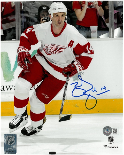Brendan Shanahan Autographed 8x10
