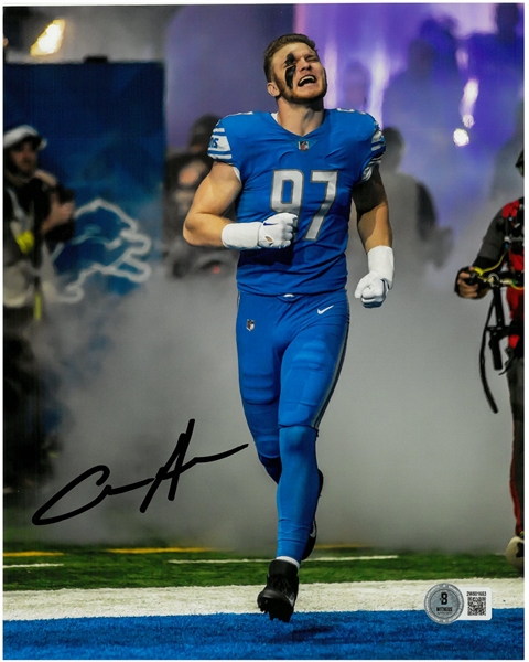 Aidan Hutchinson Autographed 8x10