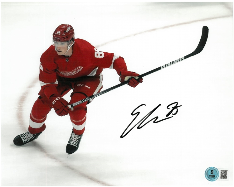 Elmer Soderblom Autographed 8x10