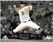 Troy Melton Autographed 8x10