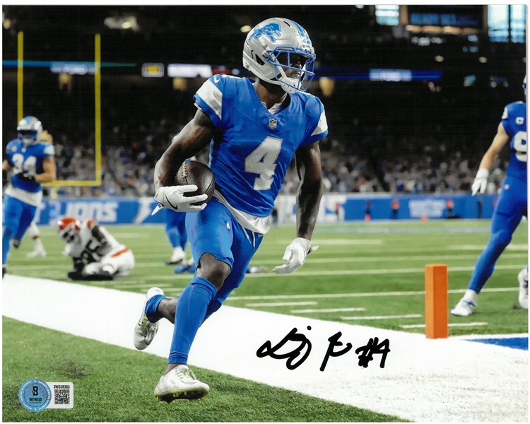 D.J. Reed Autographed 8x10