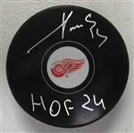 Pavel Datsyuk Autographed Red Wings Puck w/ HOF