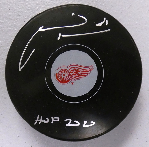 Marian Hossa Autographed Red Wings Puck w/ HOF