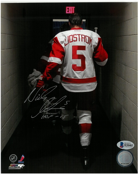 Nicklas Lidstrom Autographed 8x10 w/ HOF