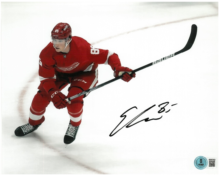 Elmer Soderblom Autographed 8x10
