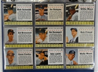 1961 Post Baseball Lot