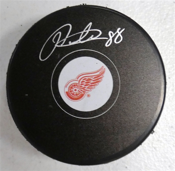 Patrick Kane Autographed Red Wings Puck