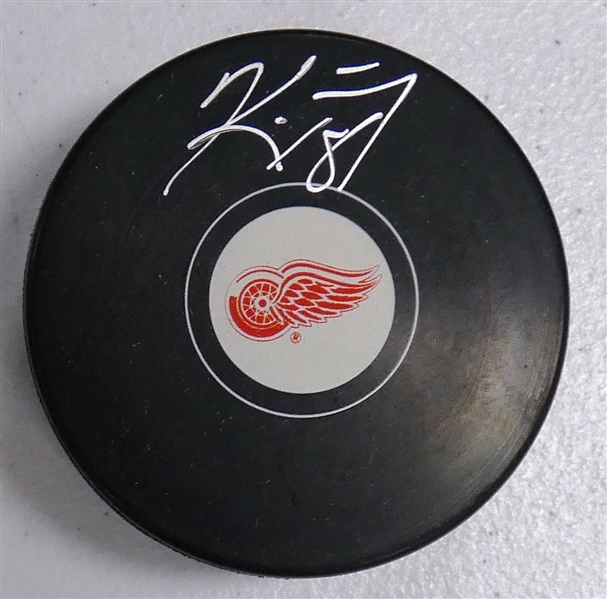 Kirk Maltby Autographed Red Wings Puck