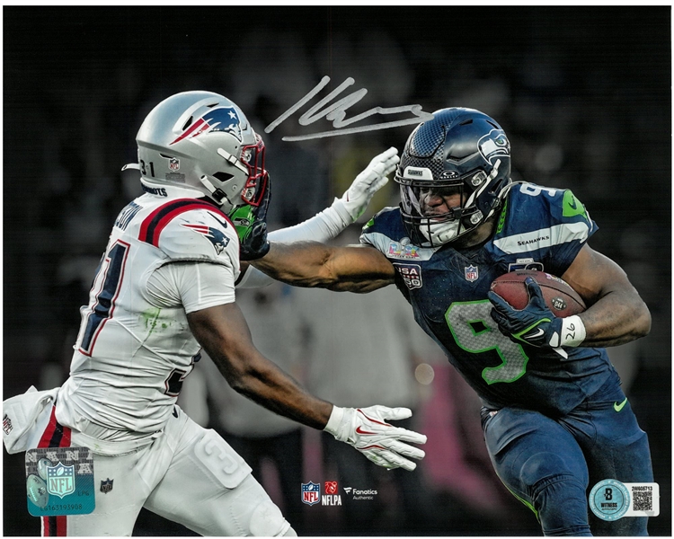 Kenneth Walker III Autographed 8x10