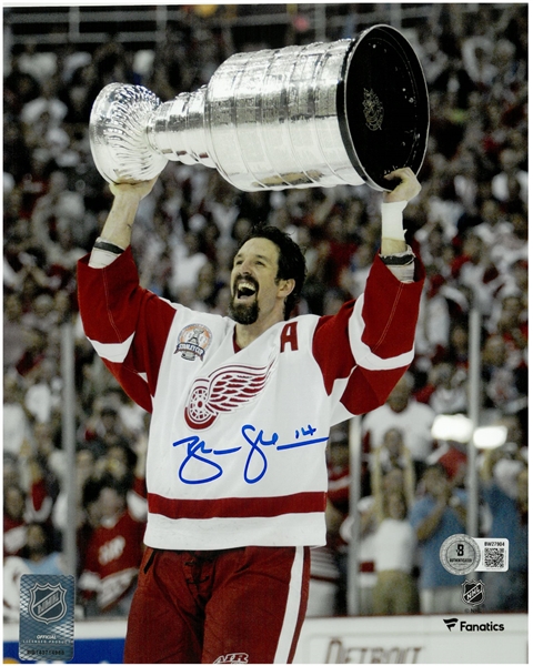 Brendan Shanahan Autographed 8x10