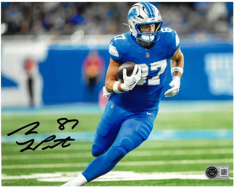 Sam Laporta Autographed 8x10