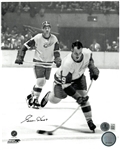 Gordie Howe Autographed 8x10